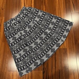 Halogen Nordstrom Blue White Skirt Tapestry Texture Geometric Size Petite‎ 2 2P